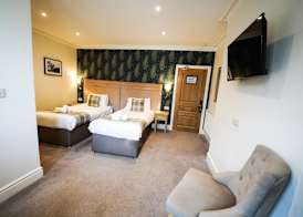 Gwydyr Hotel 5