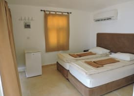 Mujib Chalets 3