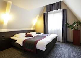 Hotel Vé 4