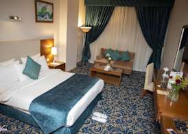 Rehana Plaza Hotel 5