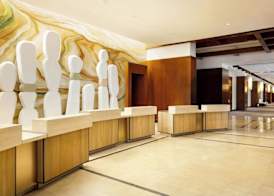 Renaissance Las Vegas Hotel 4