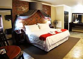 Accolades Boutique Venue 5