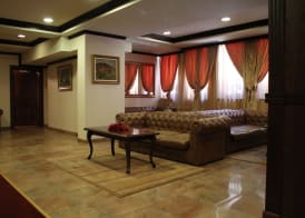 Shiroka Laka Hotel 4