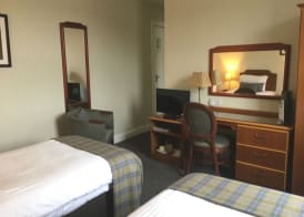The Royal Hotel 5