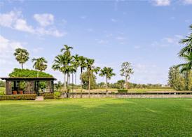 Hilton Bangkok Suvarnabhumi Golf Resort & Spa 2