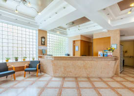 Atrium Hotel 2