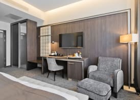 Congress Avenue Hotel 5