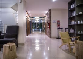 Howard Johnson Plaza by Wyndham Buenos Aires 4
