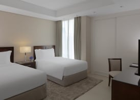 Dusit Doha Hotel 4