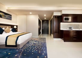 Wyndham Garden Manama 5