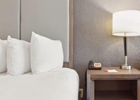 Ramada by Wyndham Houma 3