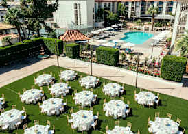 Embassy Suites by Hilton Scottsdale Resort 5