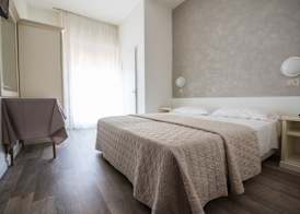 Hotel Cristina 4