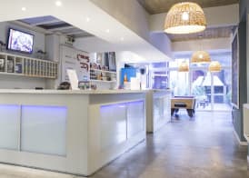 Circus Hostel 3