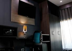 The Blue Hotel 3