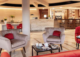Adoro Hotel 2