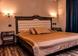 VH Broad Way Tirana Center Hotel 5