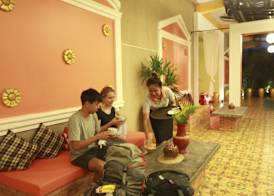 Central Indochine d'Angkor Hotel 4