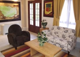 Adeko Hotel 2