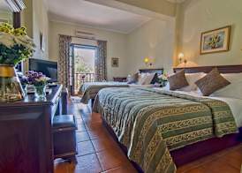 Hotel Doupiani House 5