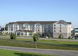 Hilton Garden Inn Montreal Airport 2