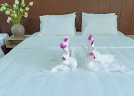 Peaceful Hotel 5