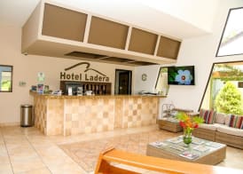 Hotel Ladera 2