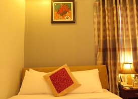 Sunflowers Hotel 4