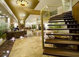 Hotel Aurora Towers 2