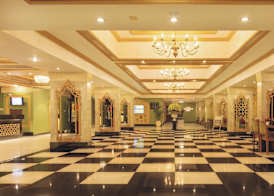 Hotel Clarks Shiraz 4