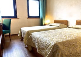 Hotel Ristorante SASSO 5
