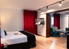 El Polo Hotel & Suites 4