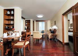 Hai Phong Harbour View Hotel 4