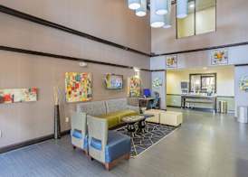 Comfort Inn & Suites Pauls Valley - City Lake 2