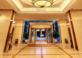 Lijiang Waterfall Hotel Guilin 3