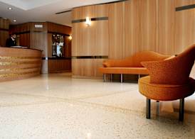 Poli Hotel 2