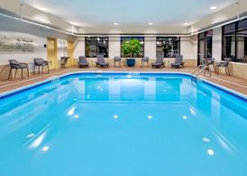 Hampton Inn Clarion 5