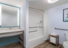 Hilton Garden Inn Dover 4
