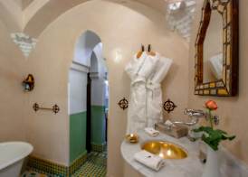Riad Kaiss By Anika 4
