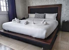 AMWAJ HOTEL 4