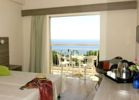 Marina Hotel 5