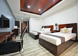 Hotel Gabriella 4