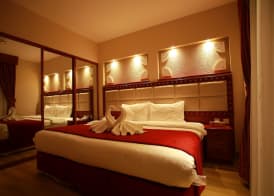 Al Liwan Suites Rawdat Al Khail 2