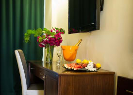 Elihotel 4