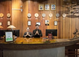 Clover Hotel Monivong 4