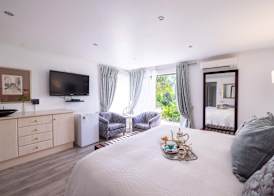Cape Pillars Boutique Hotel 5