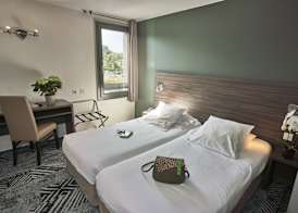 Hotel Loreak 4