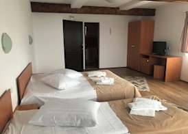 Club Vila Bran 5