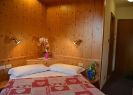 Hotel Ladina 5