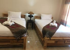 Leego Hotel 5